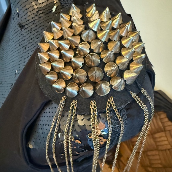 Symphony Vintage Black Midi Bodycon Dress With Chain Fringe & Studded Shoulders - Picture 4 of 9